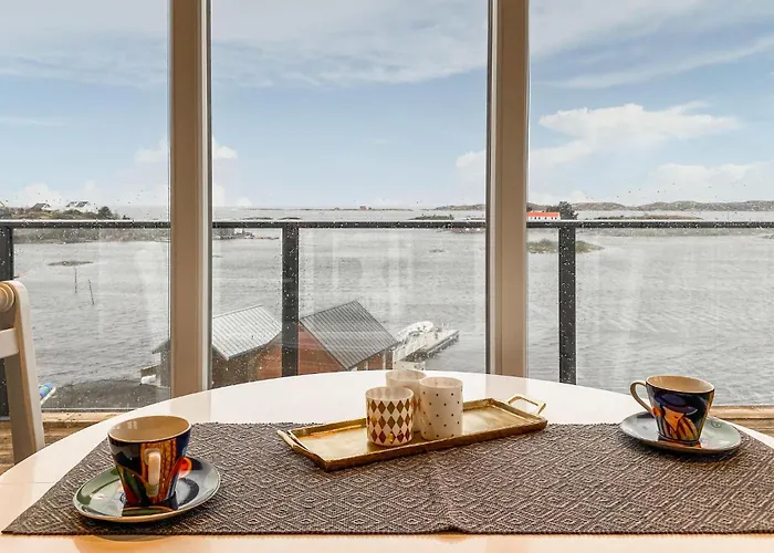 Lovely In With Kitchen Tatil Evi Smola